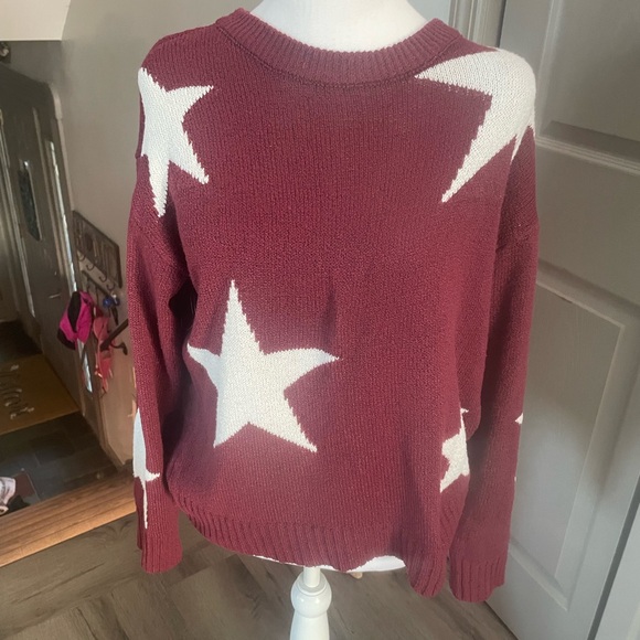 SHEIN Red and White Crew Neck Star Sweater - Picture 4 of 5